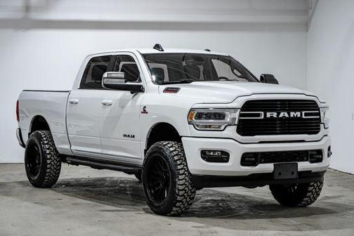 2019 RAM 3500 Big Horn Crew Cab 4x4 6'4' Box