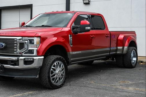 Rapid Red Metallic Tinted Clearcoat 2021 Ford F-350 Lariat