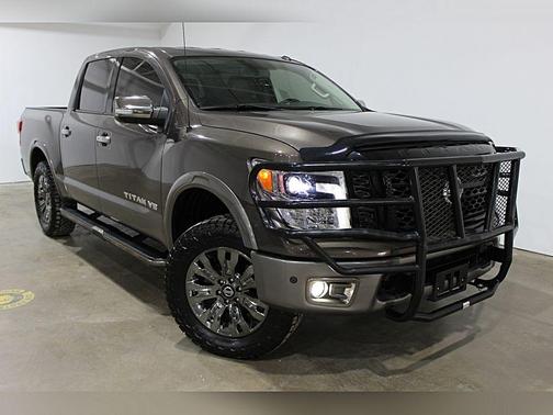 2018 Nissan Titan Platinum Reserve