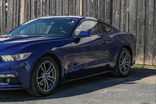 2015 Ford Mustang EcoBoost Premium