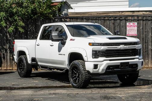 2024 Chevrolet Silverado 2500 LT
