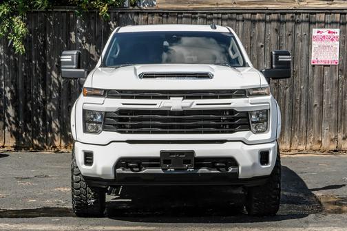 2024 Chevrolet Silverado 2500 LT