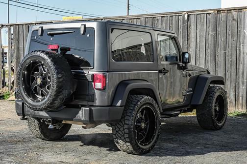 2016 Jeep Wrangler Sport