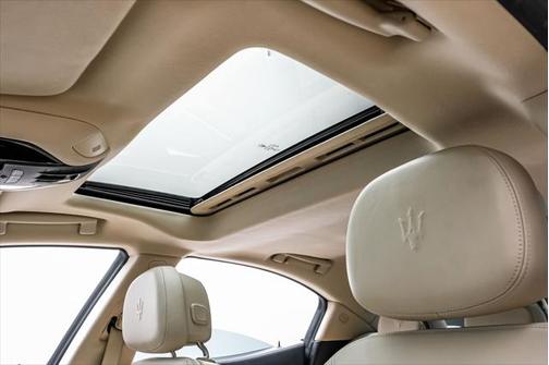 2020 Maserati Ghibli GranLusso