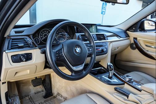 2014 BMW 335 4dr Sdn 335i xDrive AWD