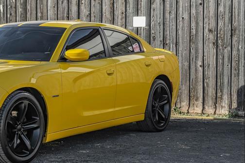 2017 Dodge Charger R/T