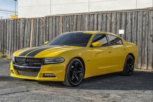 2017 Dodge Charger R/T