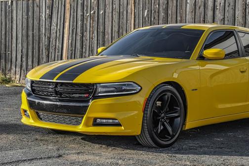 2017 Dodge Charger R/T