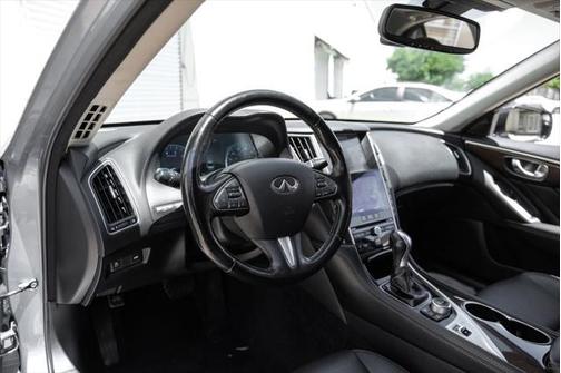 2014 INFINITI Q50 Hybrid Premium
