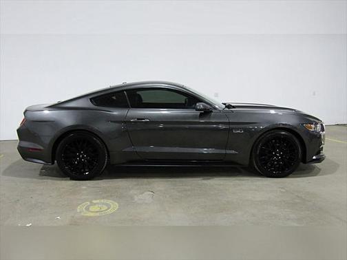 2017 Ford Mustang GT