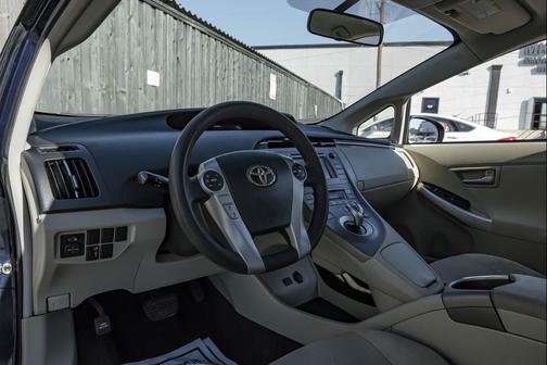 2014 Toyota Prius Four
