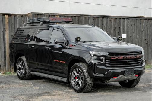 Black 2021 Chevrolet Suburban 4WD Z71