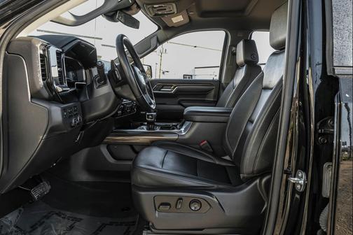 Black 2023 Chevrolet Silverado 1500 LT Trail Boss