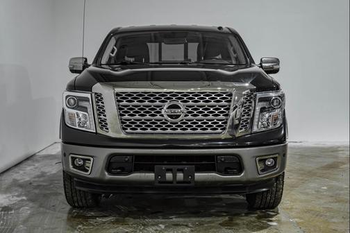 2018 Nissan Titan Platinum Reserve