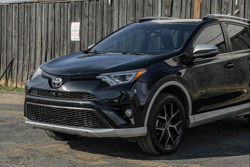 2016 Toyota RAV4 SE
