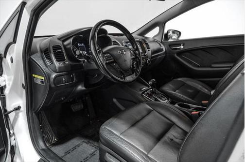 2017 Kia Forte EX