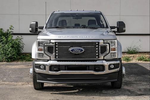 Iconic Silver Metallic 2022 Ford F-450 XL