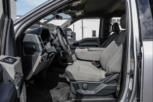 Iconic Silver Metallic 2022 Ford F-450 XL