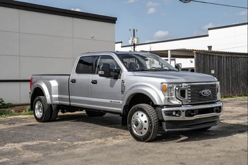 Iconic Silver Metallic 2022 Ford F-450 XL