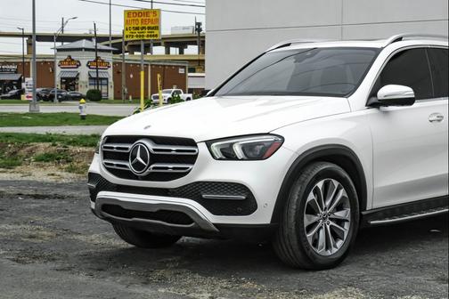 White 2021 Mercedes-Benz GLE 350 Base