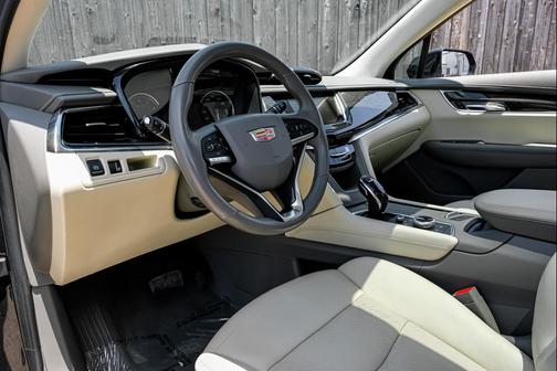 2020 Cadillac XT6 Premium Luxury FWD