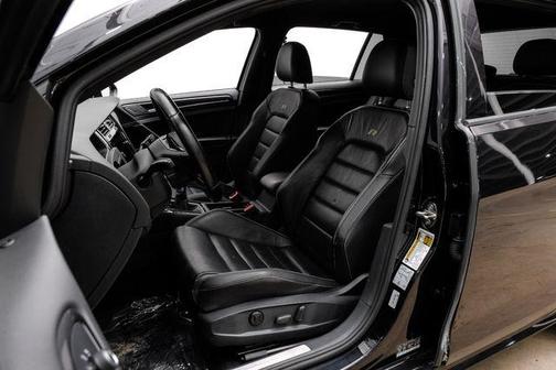 2018 Volkswagen Golf R 2.0T Manual