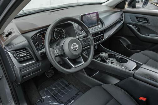 Gun Metallic 2023 Nissan Rogue S