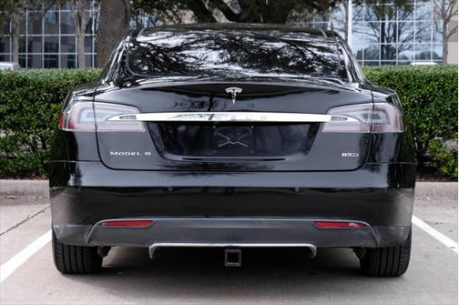 2015 Tesla Model S 85D