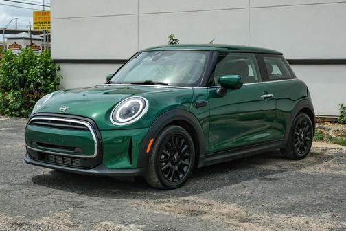 British Racing Green IV Metallic 2023 MINI Hardtop Cooper