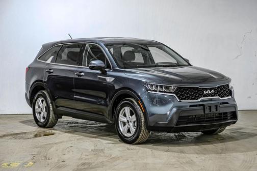 2023 Kia Sorento LX