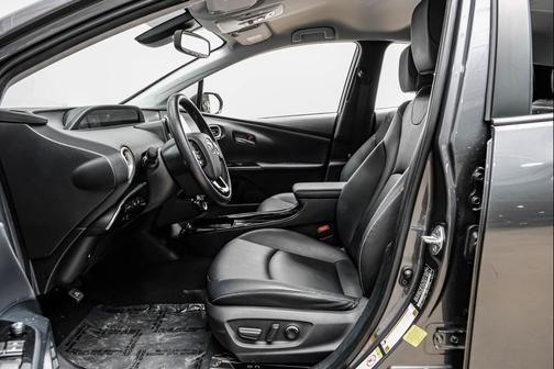 2021 Toyota Prius Prime Limited