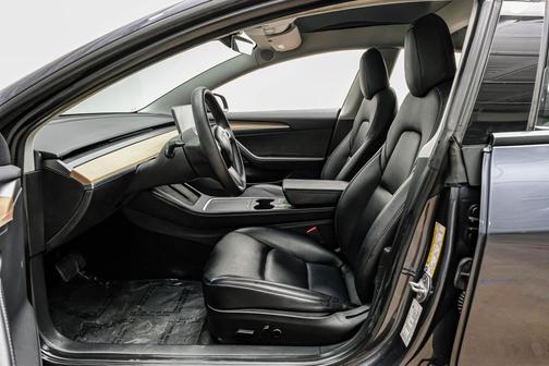 2022 Tesla Model 3 Standard Range