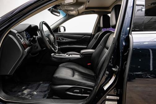 2016 INFINITI Q70L 3.7