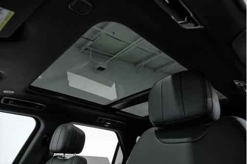 2023 Land Rover Range Rover Sport SE