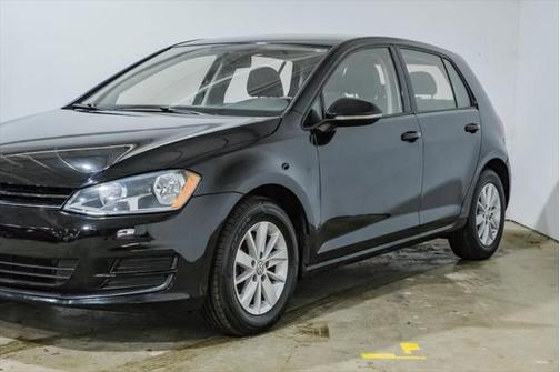 2015 Volkswagen Golf Auto TSI S