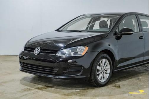 2015 Volkswagen Golf Auto TSI S