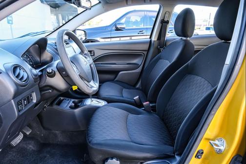 2022 Mitsubishi Mirage ES