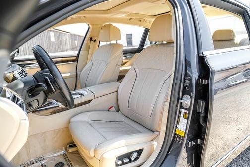 2018 BMW 740 xDrive