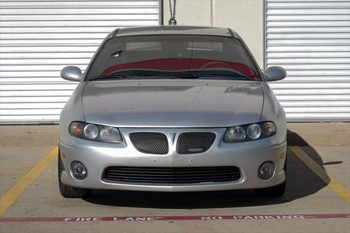 2004 Pontiac GTO Base