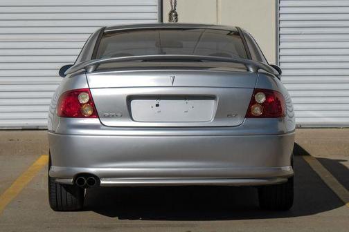 2004 Pontiac GTO Base