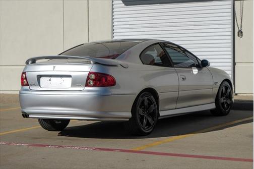 2004 Pontiac GTO Base
