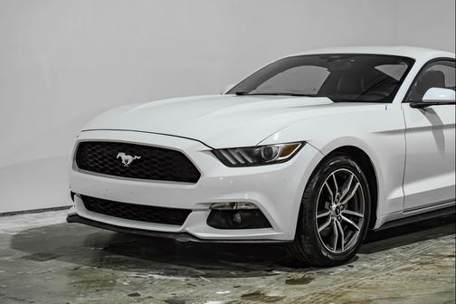 2017 Ford Mustang EcoBoost Premium