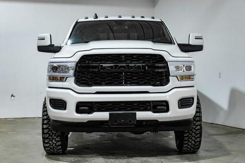 2023 RAM 2500 Tradesman Crew Cab 4x4 6'4' Box