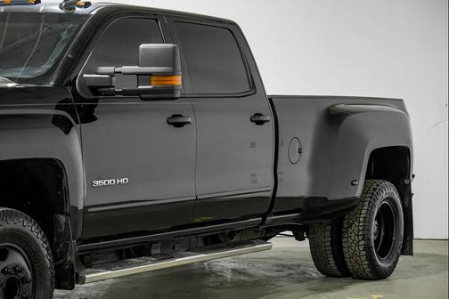 2016 Chevrolet Silverado 3500 LT