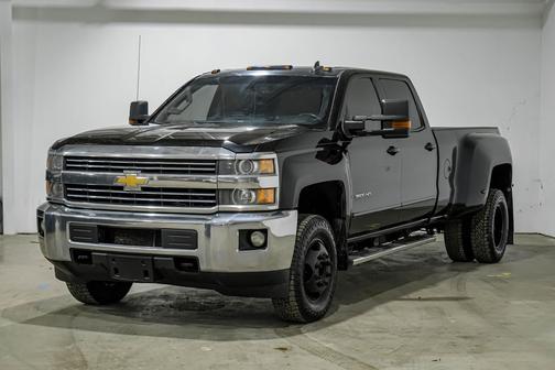 2016 Chevrolet Silverado 3500 LT