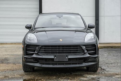 Black 2019 Porsche Macan Macan
