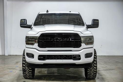 2021 RAM 2500 Big Horn Crew Cab 4x4 8' Box