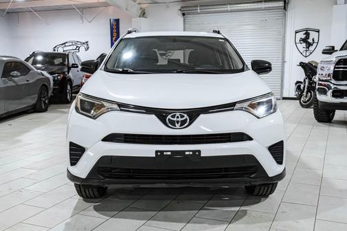 2016 Toyota RAV4 LE