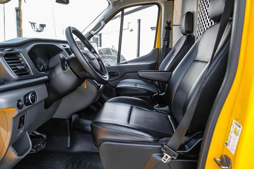 2021 Ford Transit-250 Base