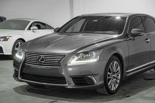 2016 Lexus LS 460 Base